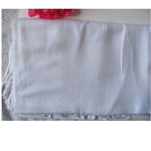 PASHMINA SCARF BRAND NEW GORGEOUS SCARF 70 % PASHM